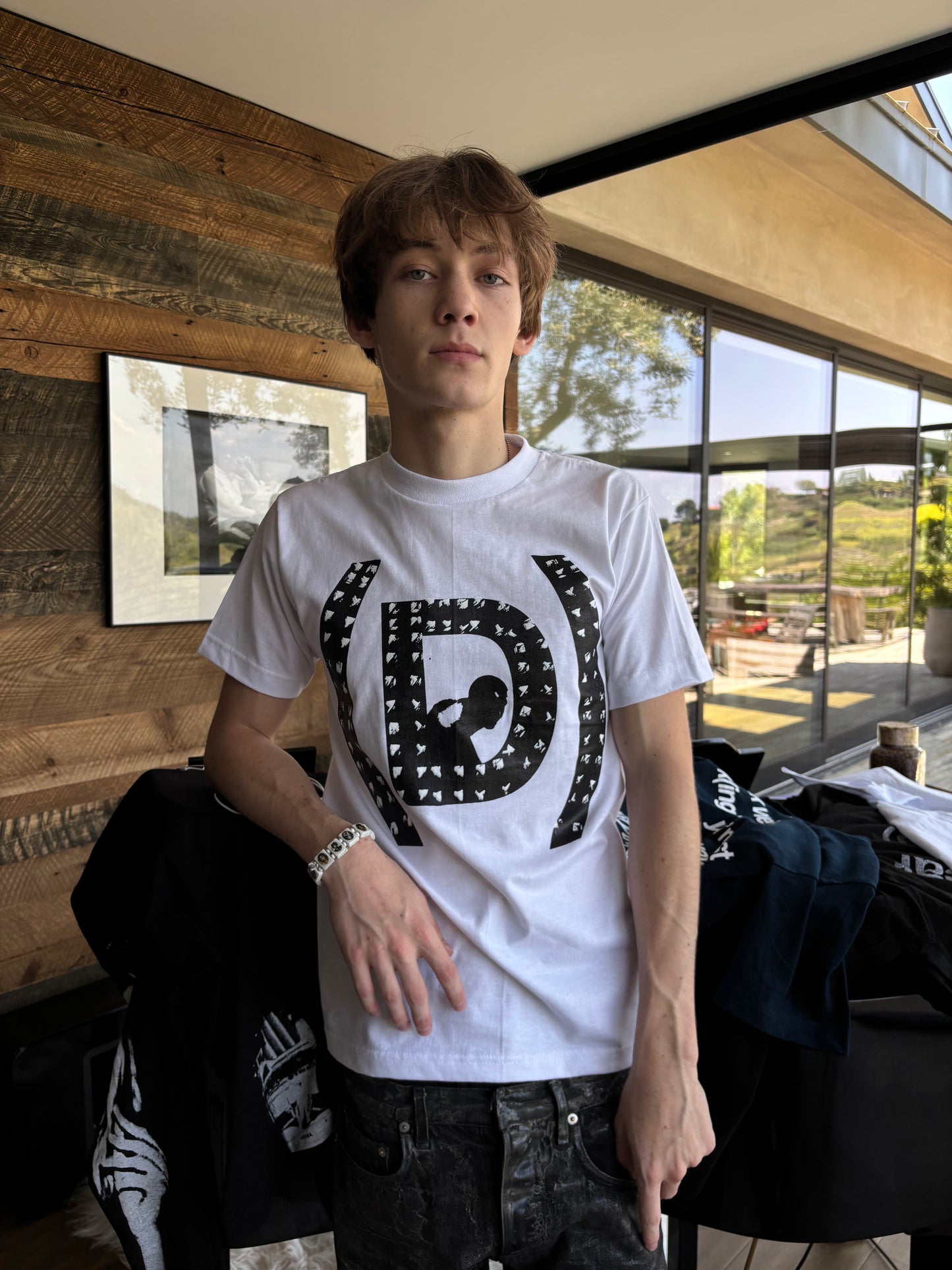 (D) Tee